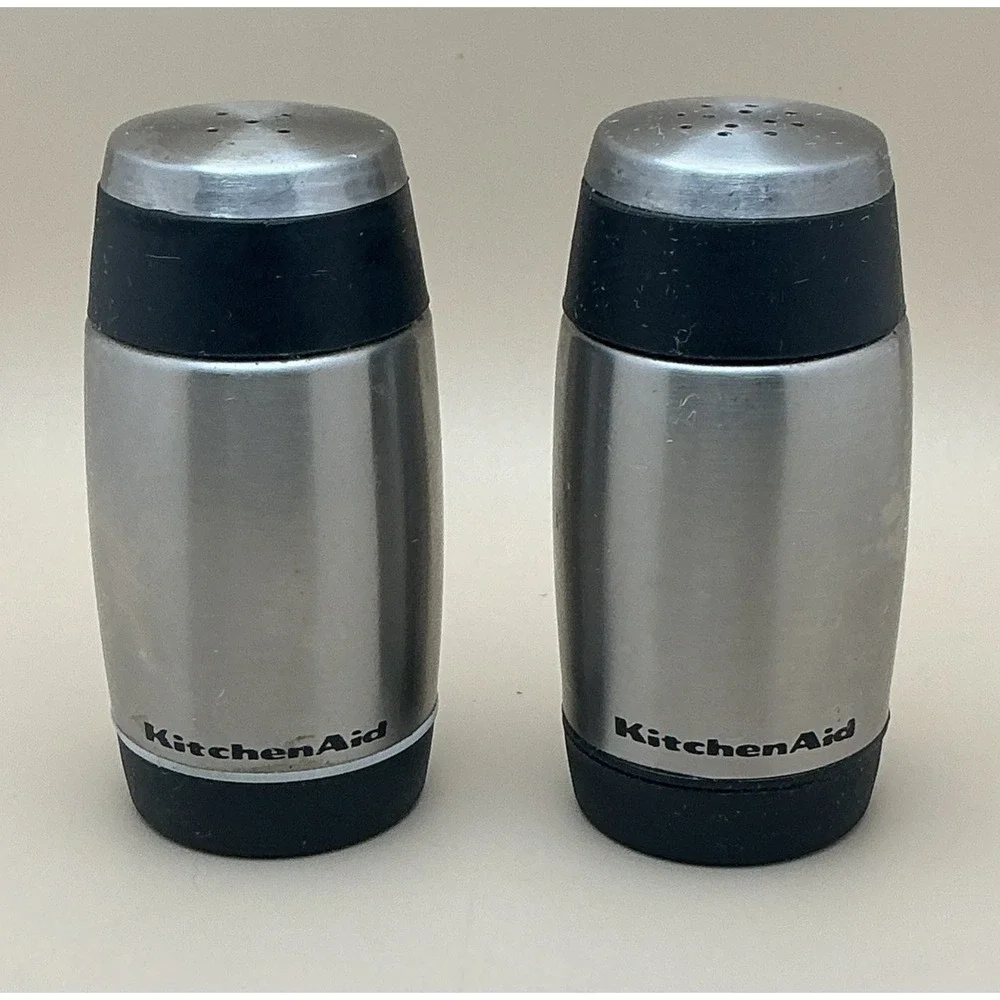 KitchenAid Stainless‎ Steel Salt & Pepper Shakers Set Soft Grip Brushed Silver